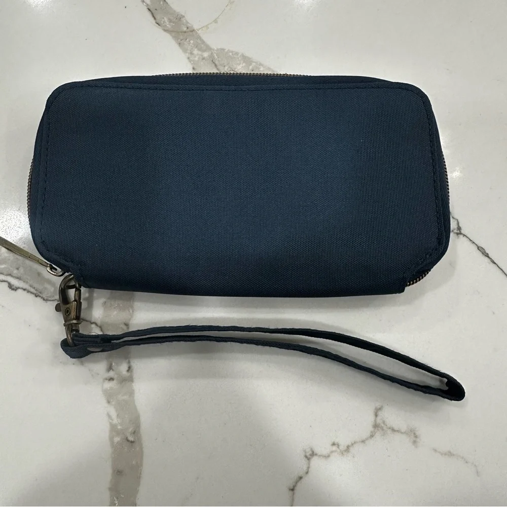 Travelon Anti-Theft RFID Blocking Wristlet Wallet - Navy Blue & Teal